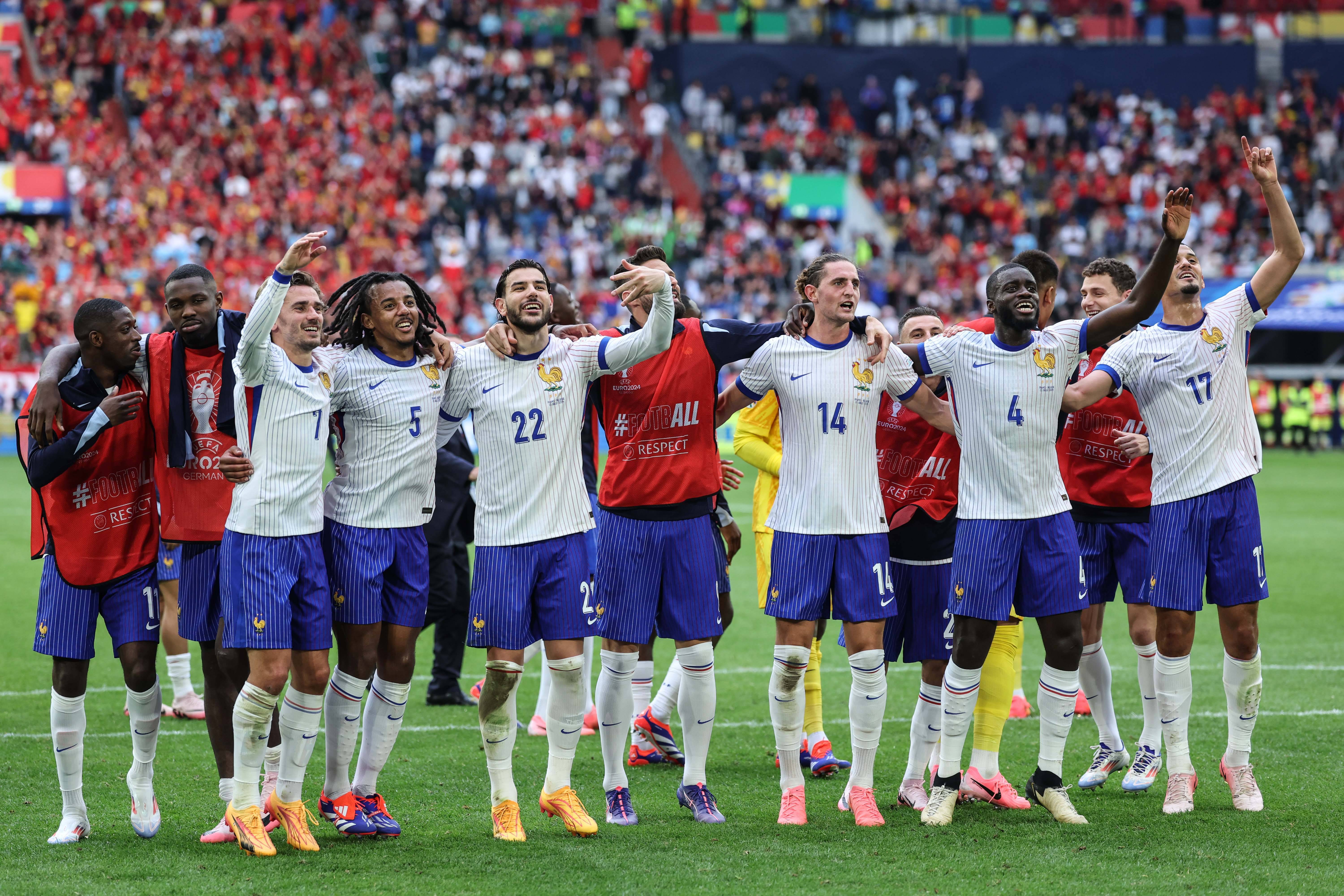 关于欧国联比赛激烈竞争，各队势均力敌的信息