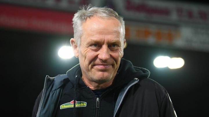 包含沙尔克球队失利，主教练喊话备战下场战役的词条