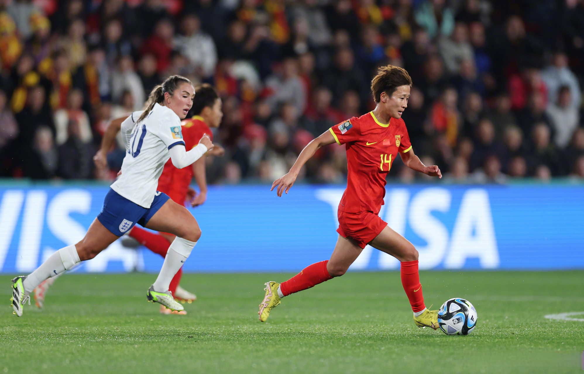 包含国际女足比赛中,中国队表现抢眼的词条 包含国际女足比赛中,中国队表现抢眼的词条