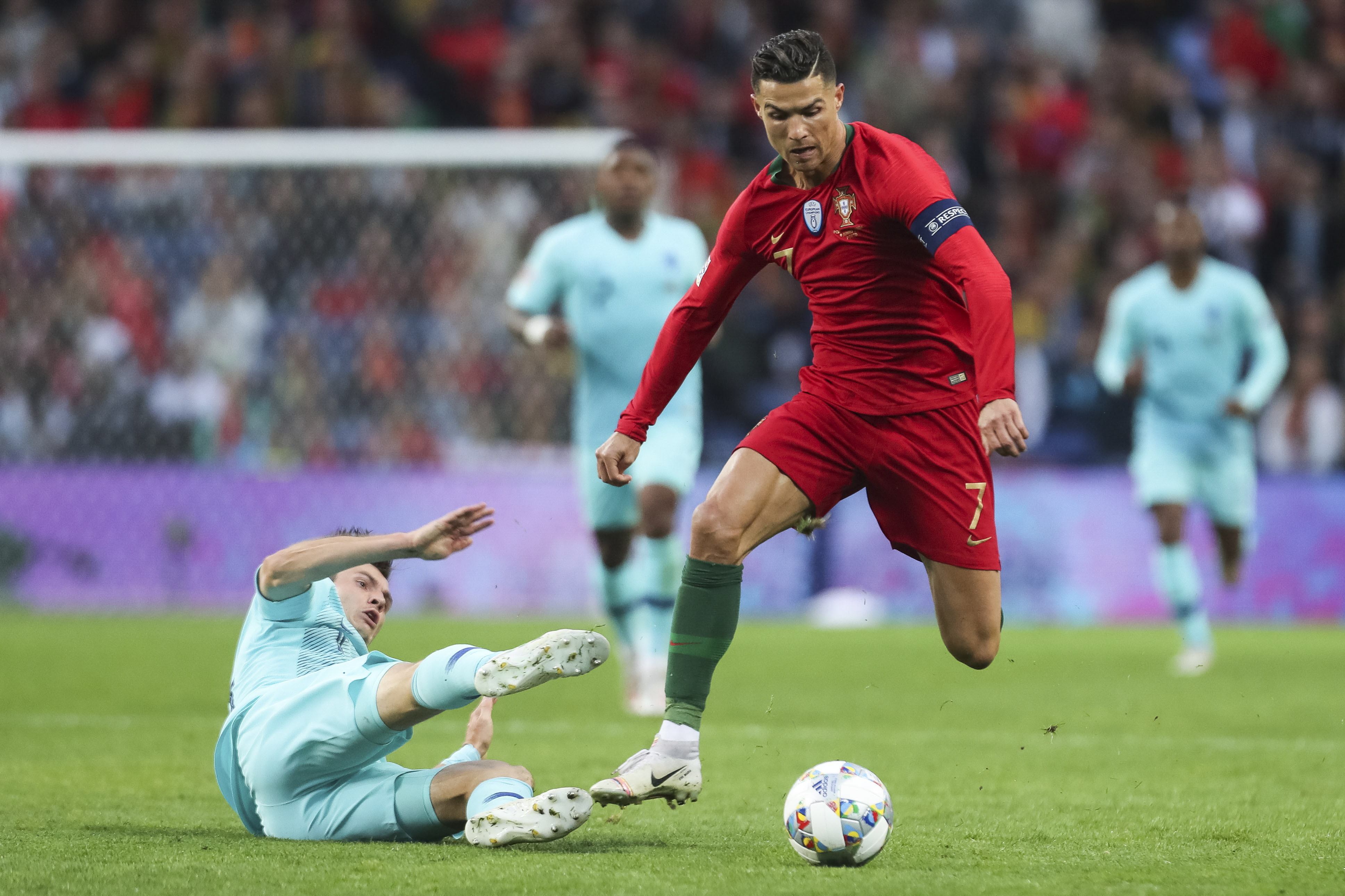 开云APP-关于葡萄牙队险胜法国队，王皓惊艳四座的信息