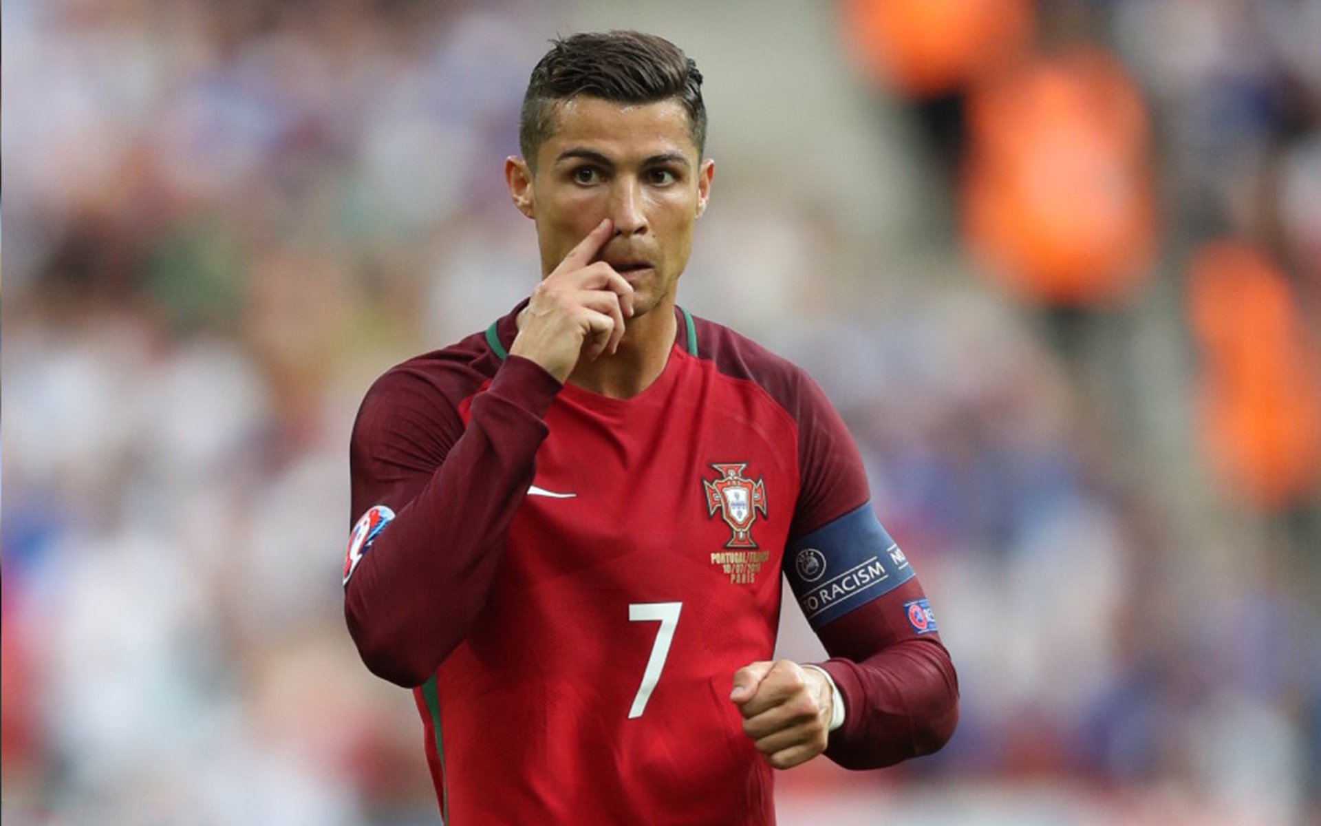 红黑军团再奏凯歌，AC米兰力克那不勒斯，新星托尼惊艳四座