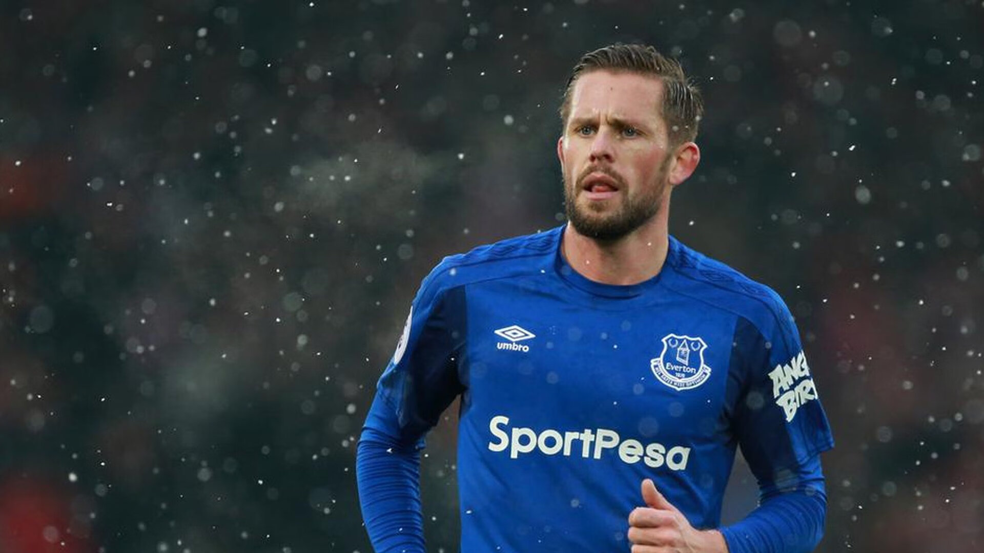 冰火两重天，灰熊惊天逆转背后，西亚卡姆的纪录之夜与深圳队的成长阵痛